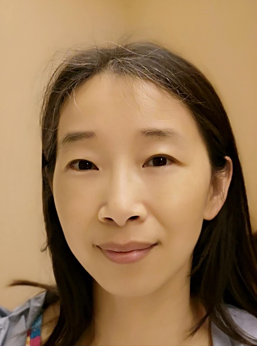 主任 胡薇 教授